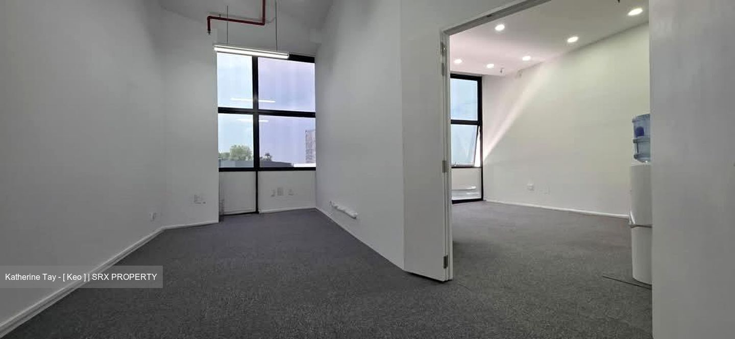 Oxley Bizhub (D14), Factory #577068411
